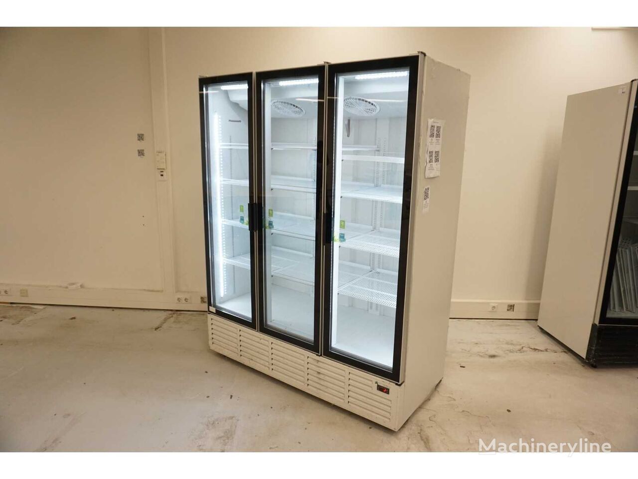 Ecocold EC90117 commercial refrigerator