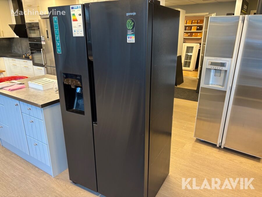 ثلاجة تجارية Gorenje NRS9182VB