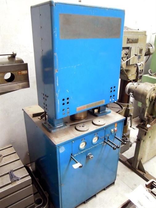 ExtrudeHone Abrasive flow machining rectificadora cilíndrica