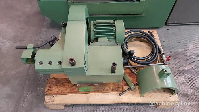 TACCHELLA 612 U  cylindrical grinding machine