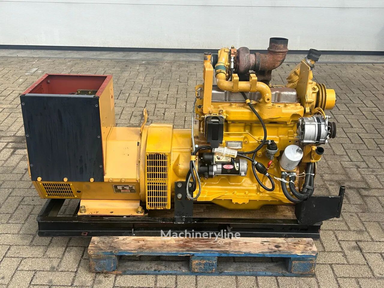 Купить дизельный генератор John Deere 4039 TF Stamford 75 kVA generatorset | Machineryline AZ Дизельный генератор John Deere 4039 TF Stamford 75 kVA generatorset - Machineryline