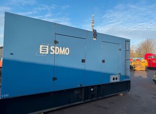 generator diesel SDMO 550 KVA Generator 440 KW Notstromaggregat Volvo Penta Stromaggre