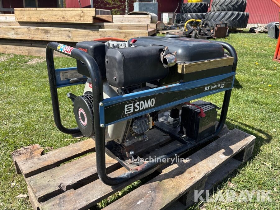 مولد كهربائي يعمل بالديزل SDMO DX 6000 TE XL - Machineryline