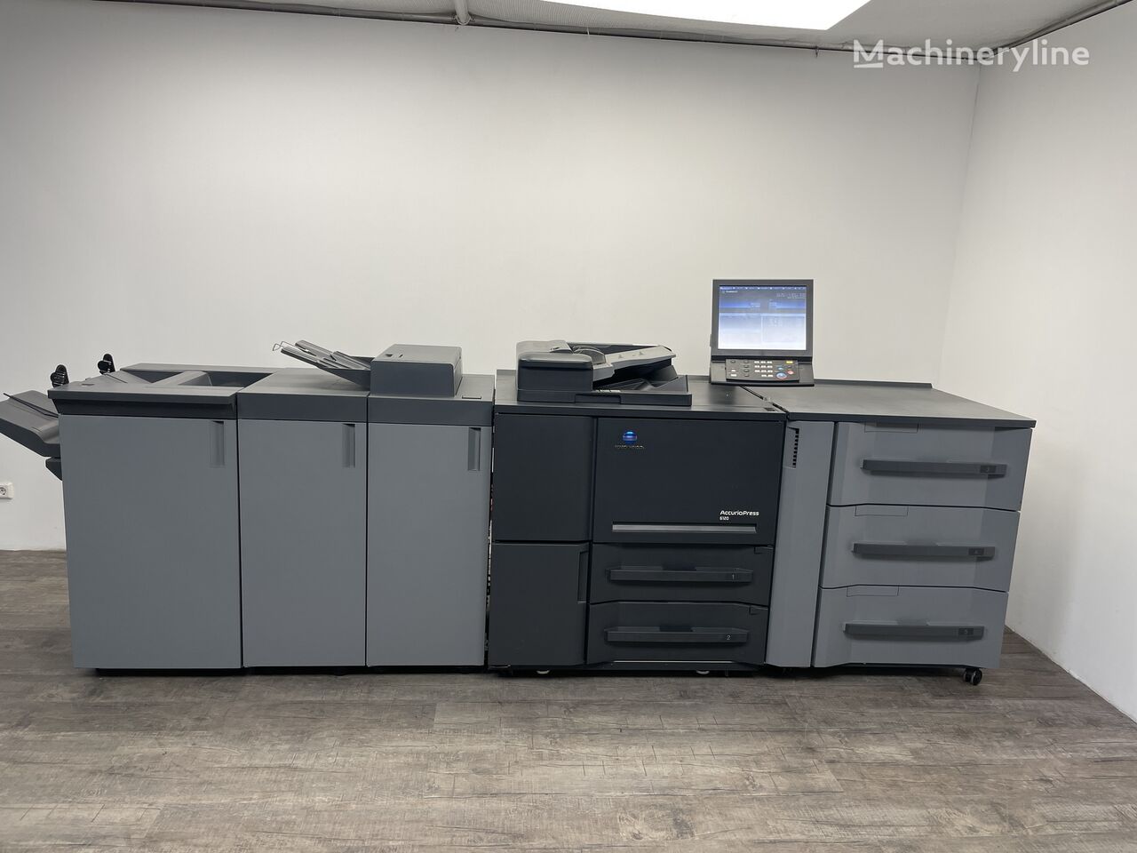 Konica Minolta AccurioPress 6120 digital printing machine