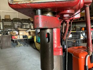 Купить сверлильный станок Walter TOR 5106 - Изображение 9 | Machineryline UZ Сверлильный станок Walter TOR 5106 | Изображение 9 - Machineryline