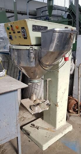 Riempitrice, UNIPAC filling machine