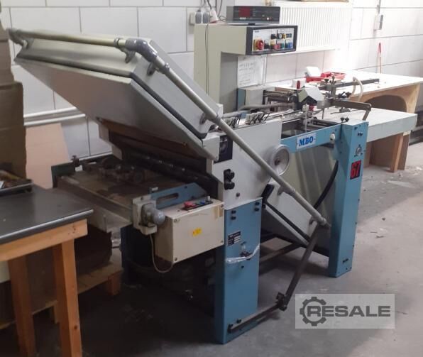 MBO T49-4 folder machine