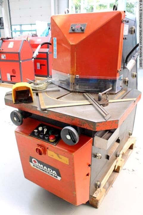 Amada VERSA 204 gear hobbing machine