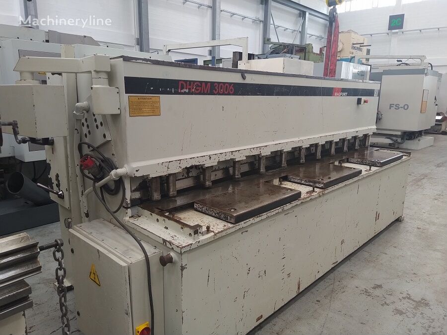 guillotine shear MAQFORT DHGM 3006