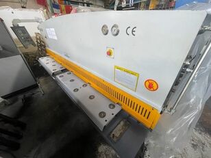 Mantech qc12y  guillotine shear