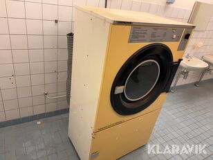 مجفف برميلي صناعي Electrolux TT210