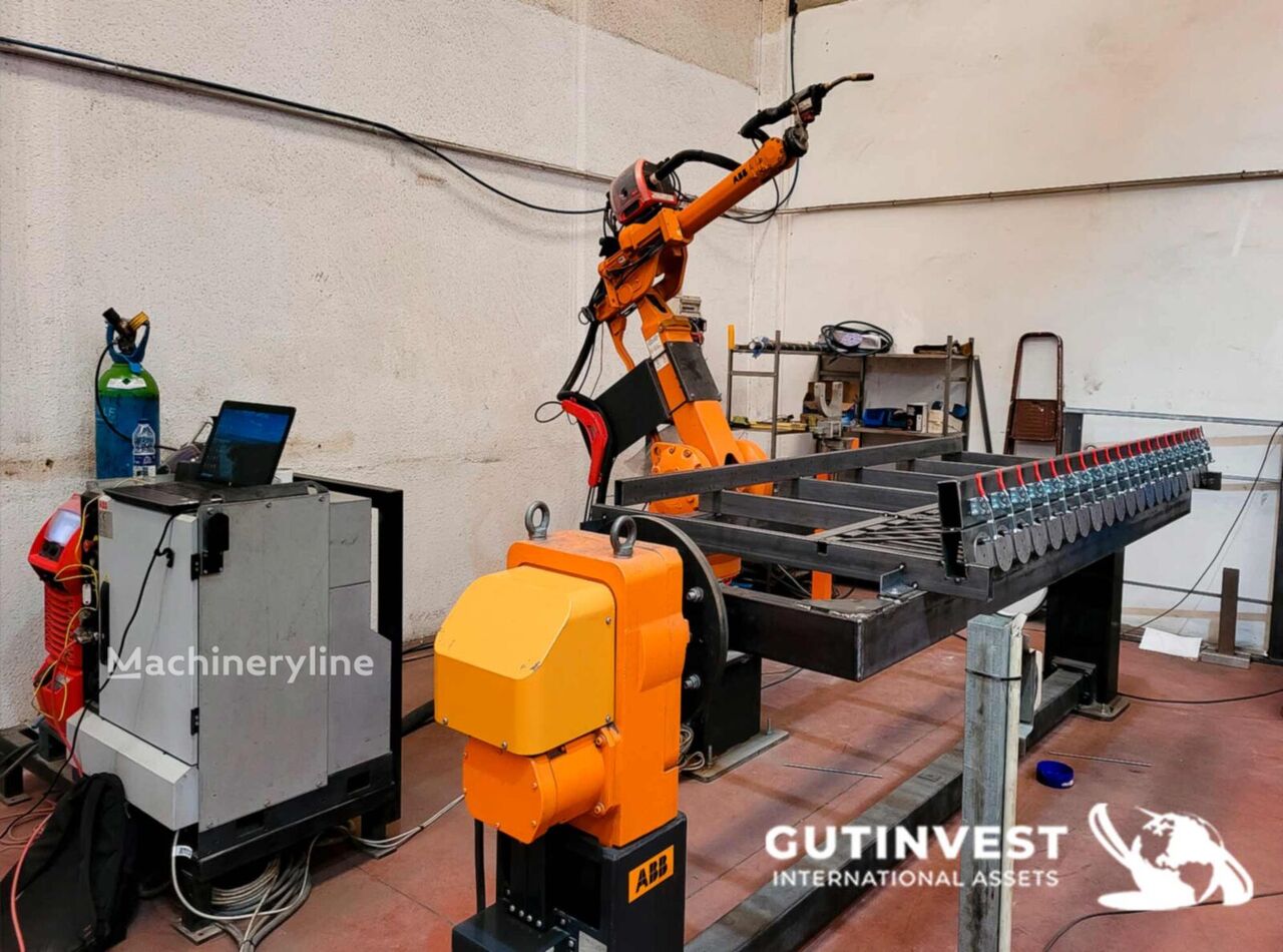 Robot industrial ABB IRC5 - Machineryline