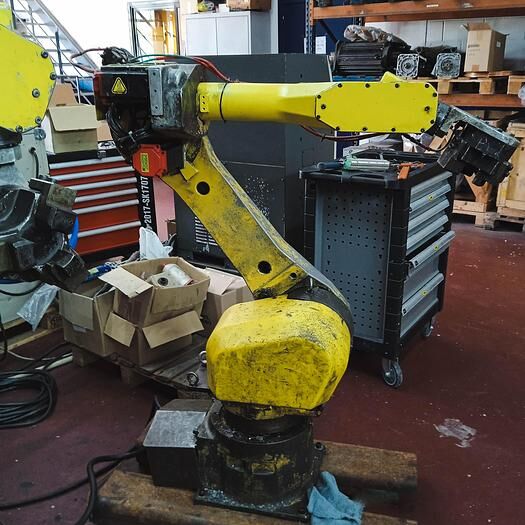 Fanuc M-16iB industrirobot