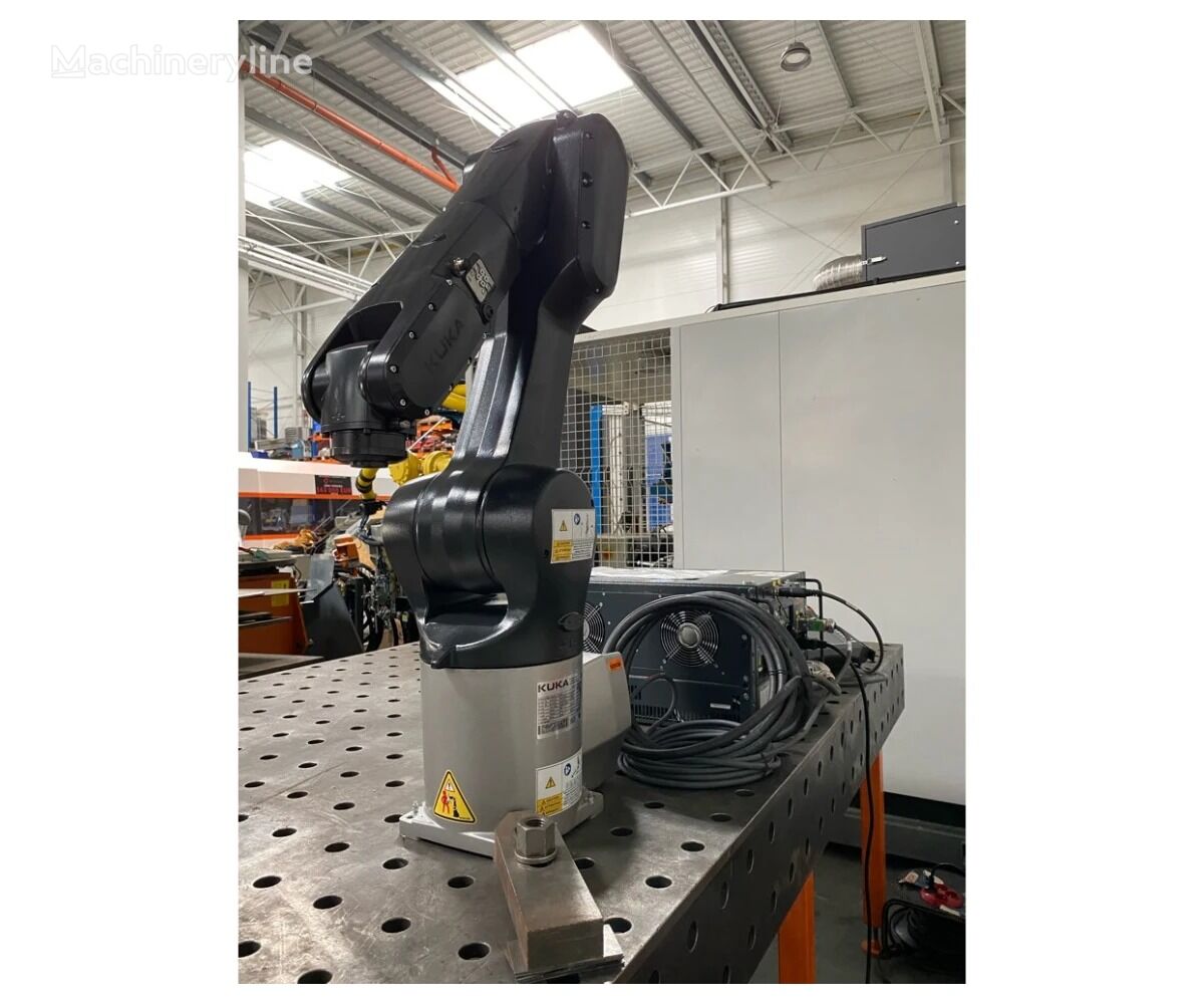 новый промышленный робот KUKA KR10-R1100-2