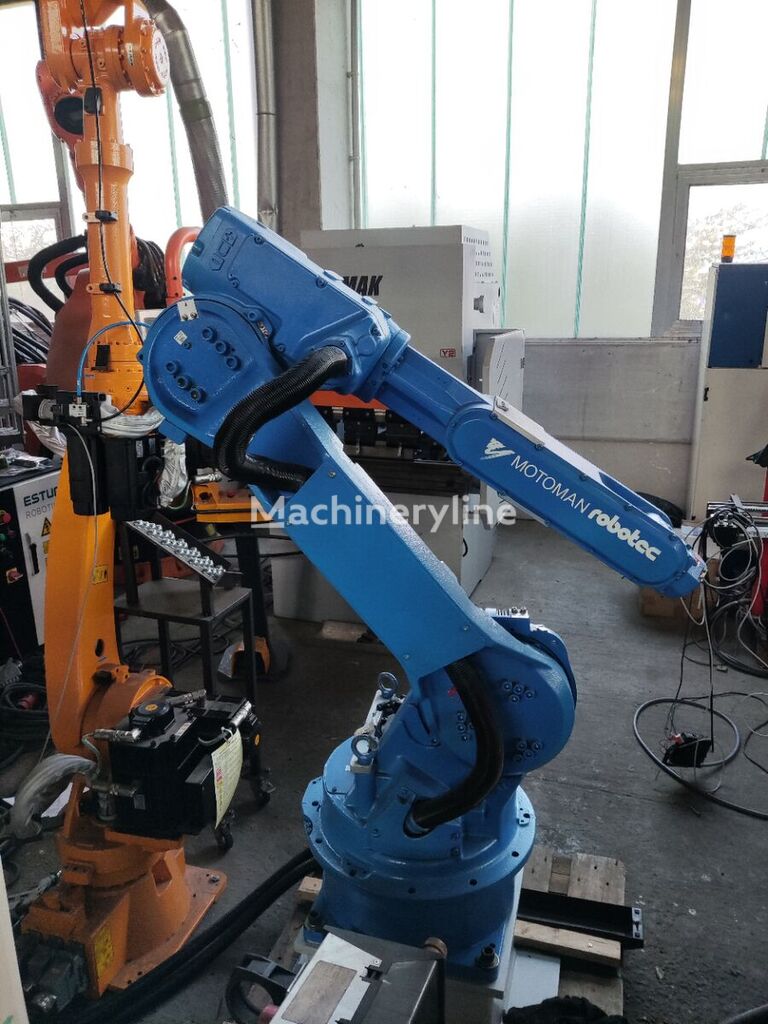 промышленный робот Yaskawa Motoman HP20 NX100