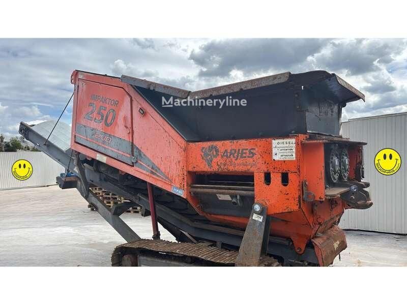 آلة تمزيق صناعية Arjes IMPAKTOR 250 - Machineryline