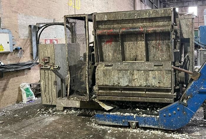 Lindner MS1500 industrial shredder