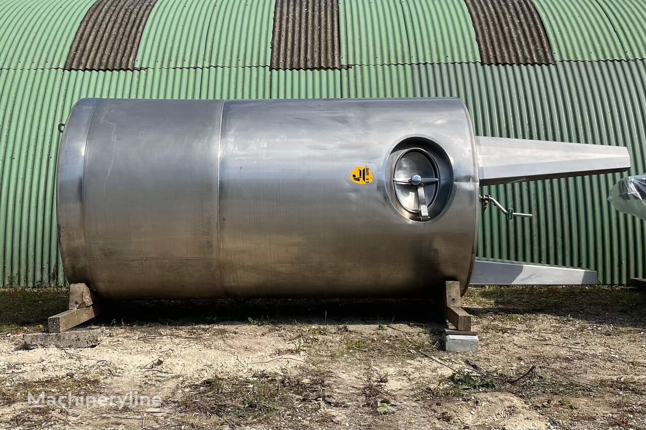 Cuve 5000L isolée industrial storage tank