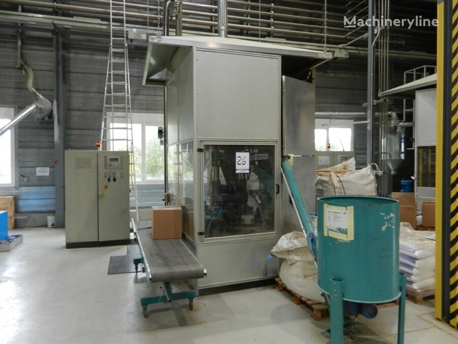 Amax Coldpress 110 ton injection moulding machine