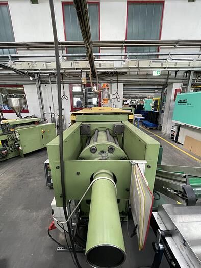 Arburg 320 M 750 -210 injection moulding machine