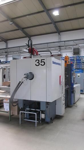 Battenfeld TM 2700 / 1330 Spritzgießmaschine