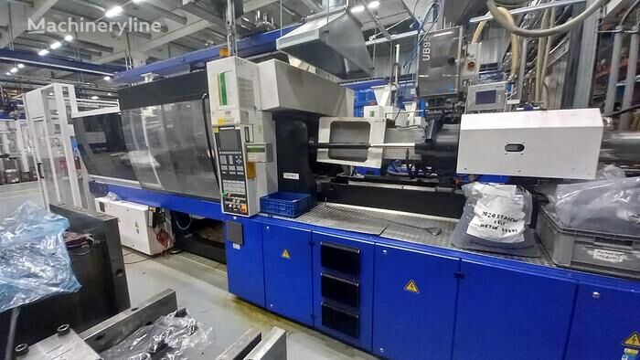 Engel VC 1800/260 Tech injection moulding machine