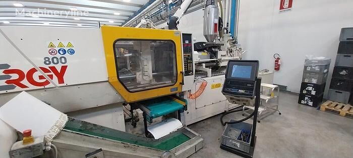 Nestal SynErgy 800/230 injection moulding machine