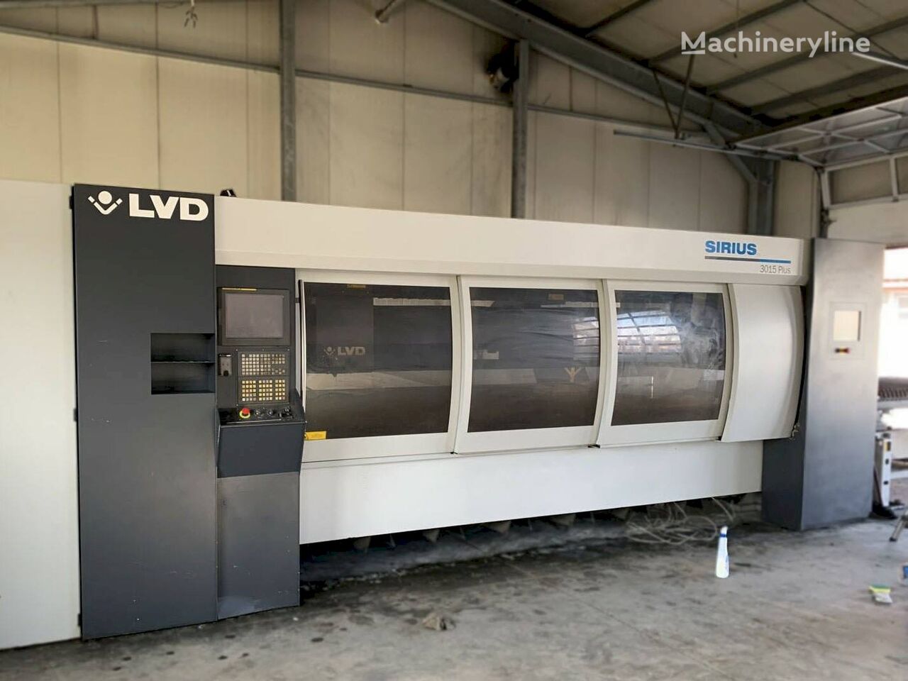 máquina de corte a laser Fanuc Series 160i-LB