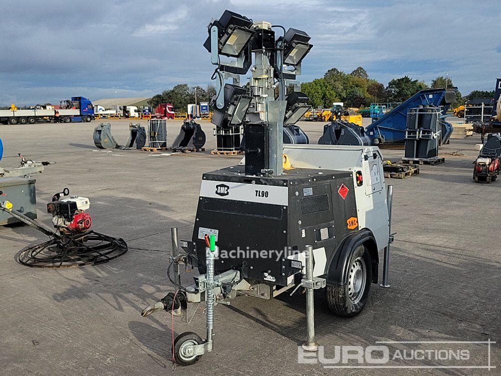 Svetlobni stolp SMC TL-90K LED naprodaj | Machineryline SI Svetlobni stolp SMC TL-90K LED - Machineryline