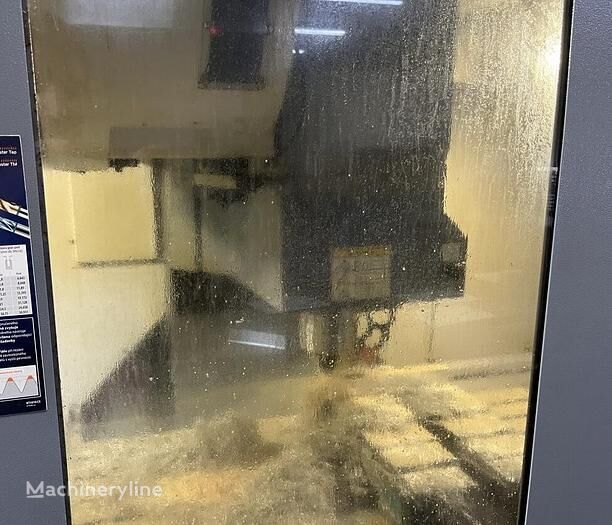 Akira Seiki SV 1350 machining centre