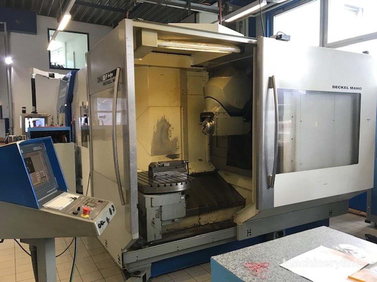 DMG DMU 80 machining centre