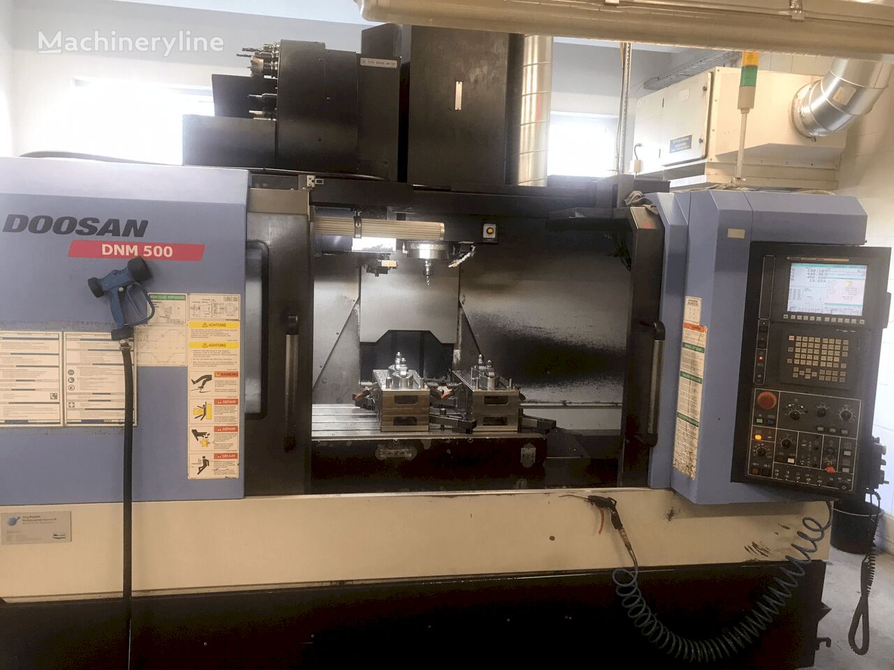 Doosan DNM 500 machining centre