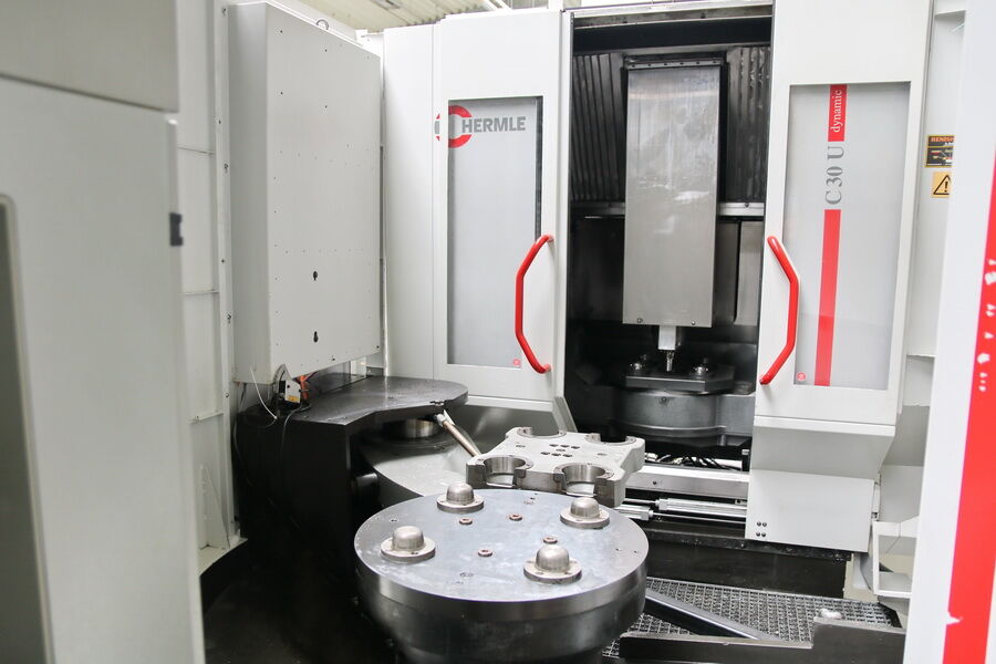 Hermle C 30 UP Dynamic machining centre - Machineryline
