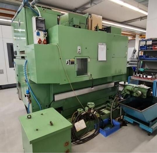 Mori Seiki Partner M300 machining centre