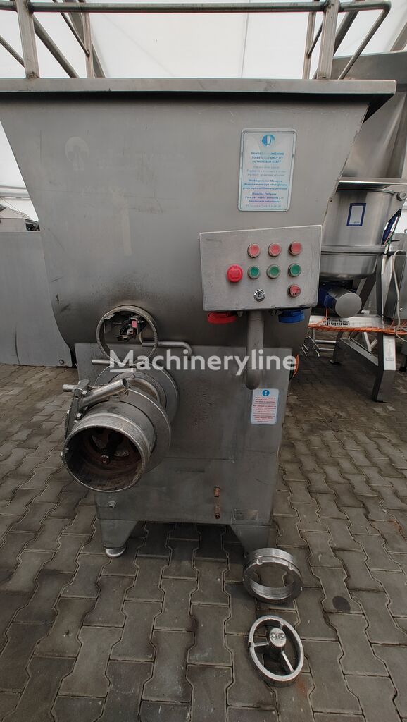 Wolfking SFG 40U/200 meat grinder