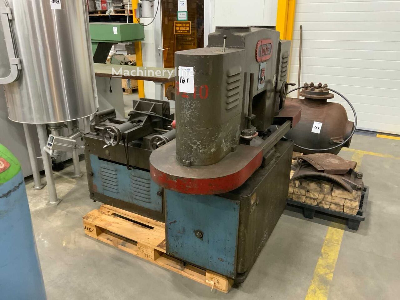 Forte SBA 240 メタルバンドソー販売用 | Machineryline JP Forte SBA 240 メタルバンドソー - Machineryline