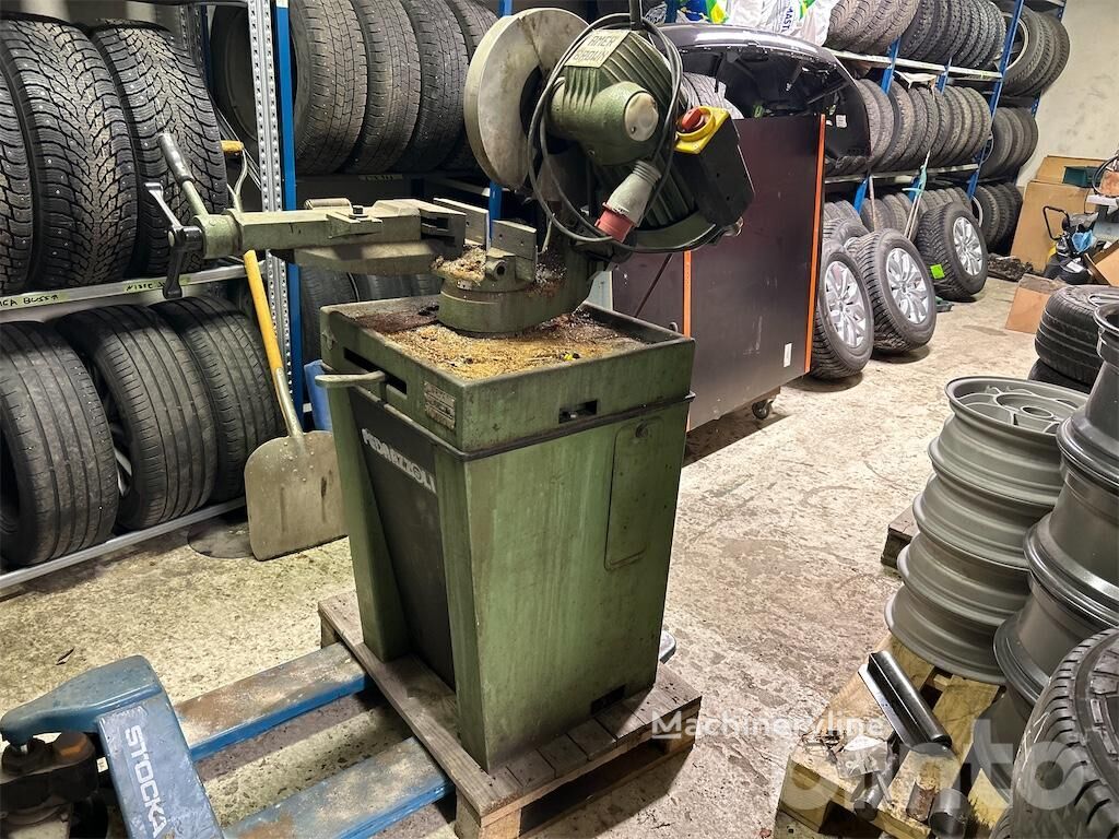 Scie circulaire à métaux Pedrazzoli Amer Brown à vendre | Machineryline GA Scie circulaire à métaux Pedrazzoli Amer Brown - Machineryline