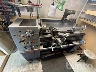 Colchester Master 2500 metal lathe