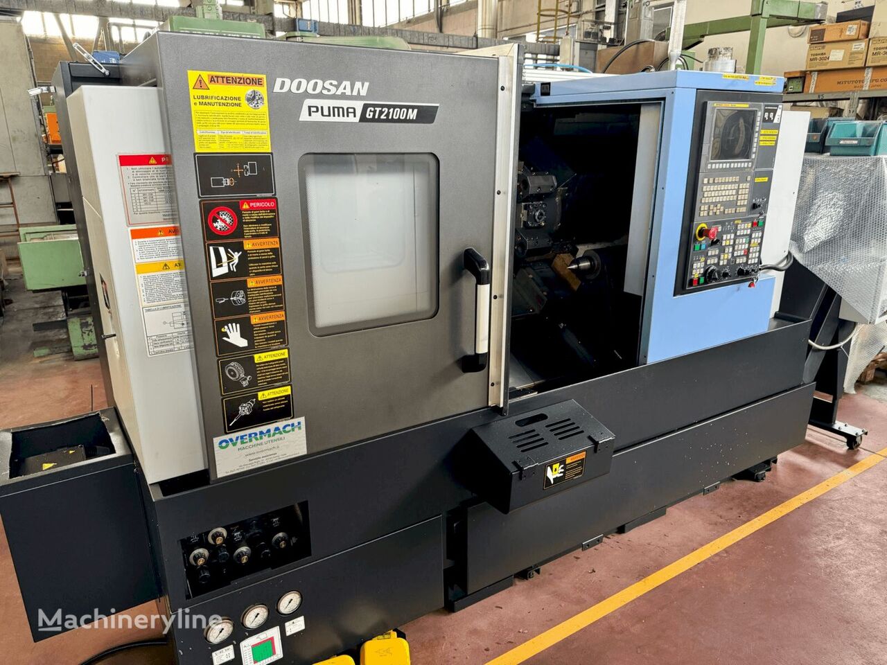 Doosan PUMA GT 2100M torno de metal