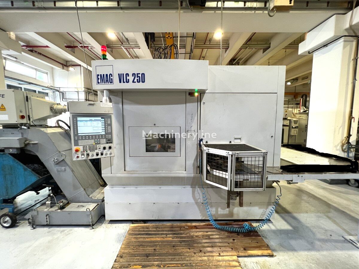 Emag VLC 250 metal lathe