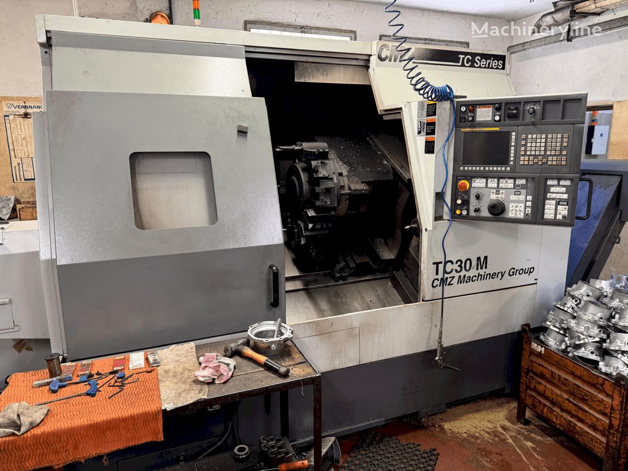 Fanuc 32I-T torno de metal