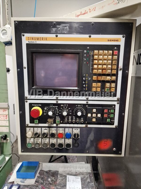 Kummer K 200 E 8 torno de metal