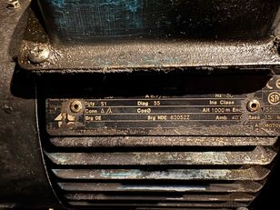 Купити токарний верстат по металу Mazak SQT-15M - Зображення 35 | Machineryline UA Токарний верстат по металу Mazak SQT-15M | Зображення 35 - Machineryline