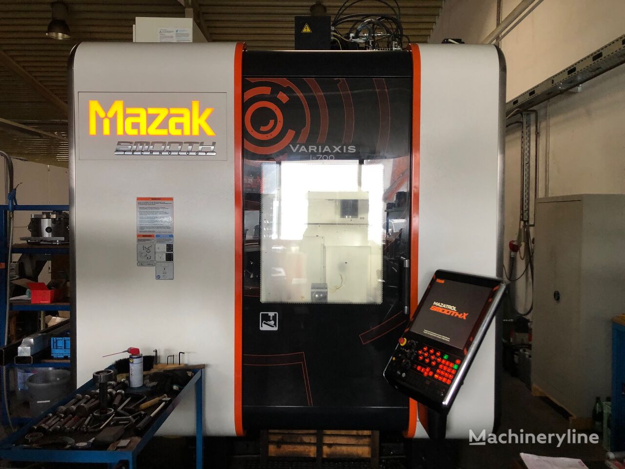 مخرطة المعادن Mazak VARIAXIS i-700