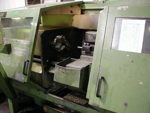 Tour à métaux VDF Boehringer DNE 570 à vendre | Machineryline LU Tour à métaux VDF Boehringer DNE 570 - Machineryline
