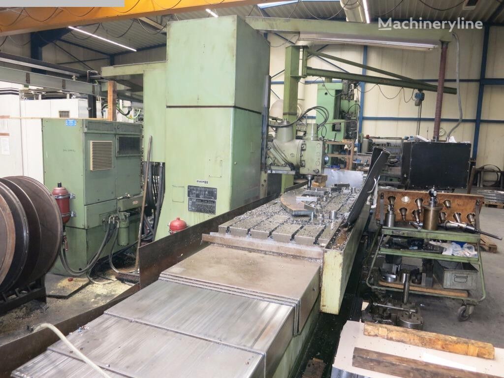 TOS Varnsdorf FSS 80 NC metal milling machine