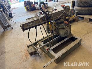 торцовочная пила DeWalt Radialsav DeWalt