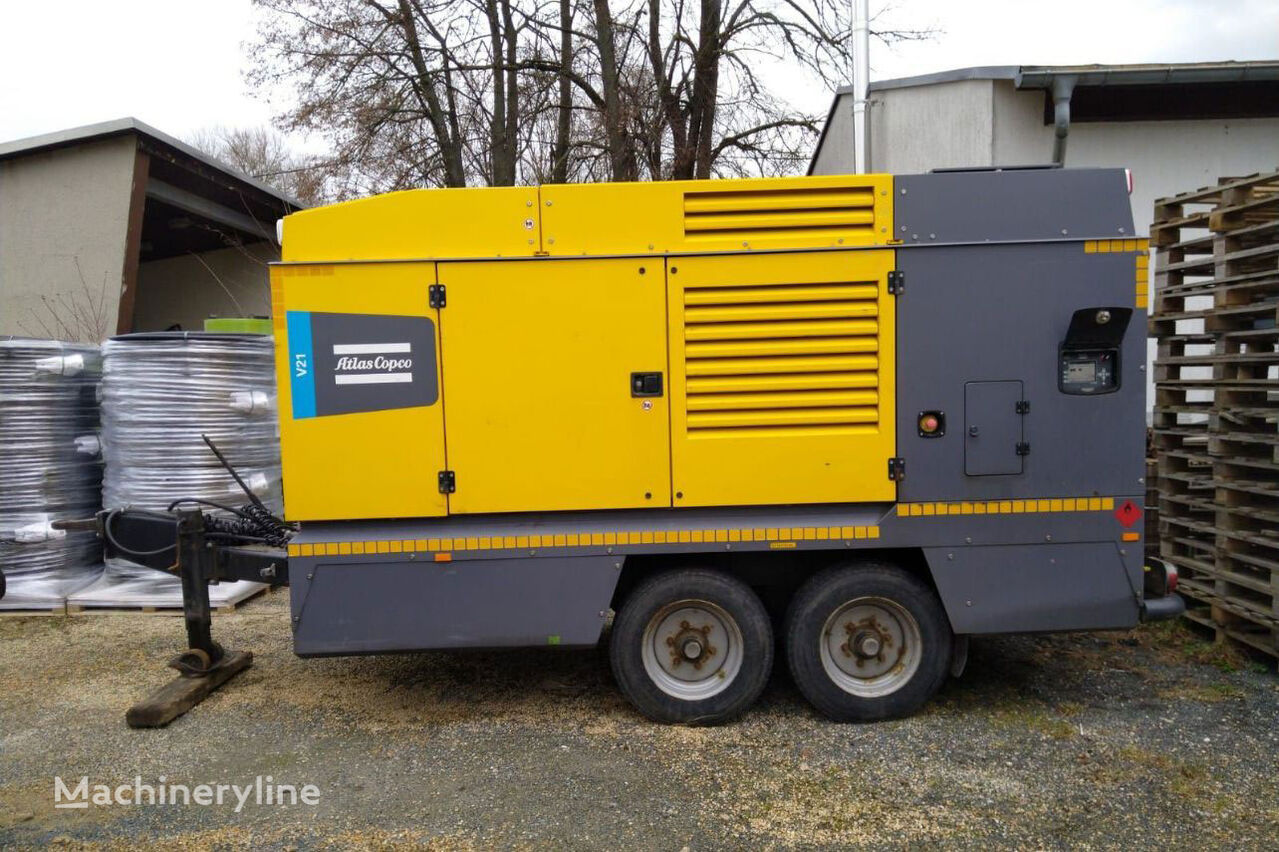 Atlas Copco V21 mobile compressor