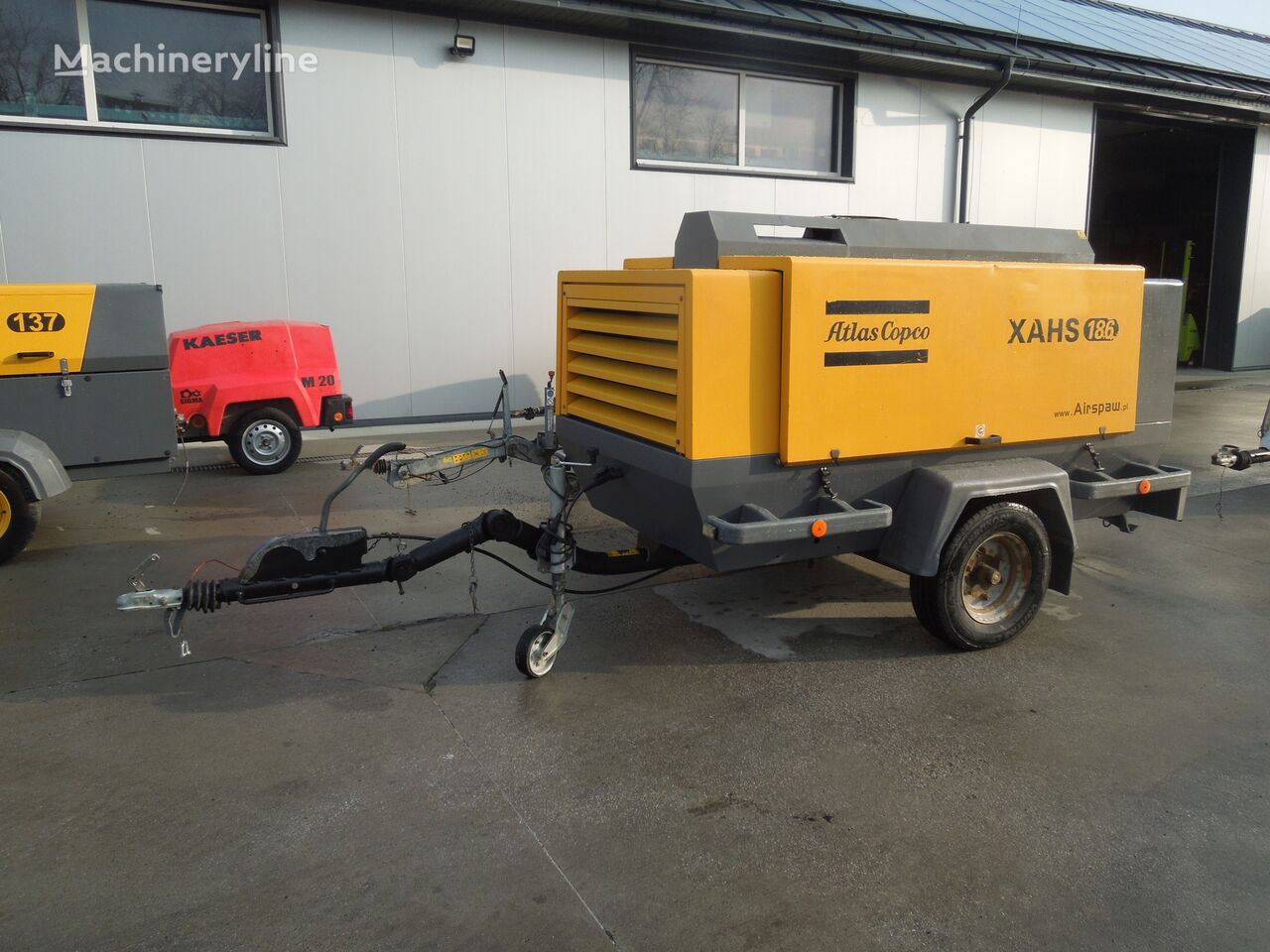 máy nén khí di động Atlas Copco XAHS186