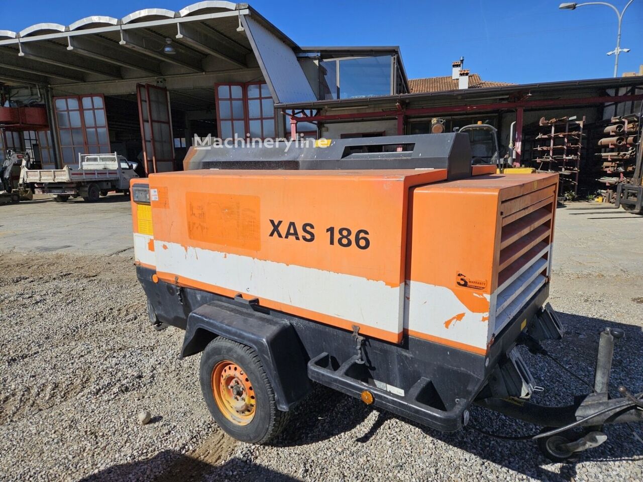 Atlas Copco XAS186 mobile compressor for sale | Machineryline UG Atlas Copco XAS186 mobile compressor - Machineryline